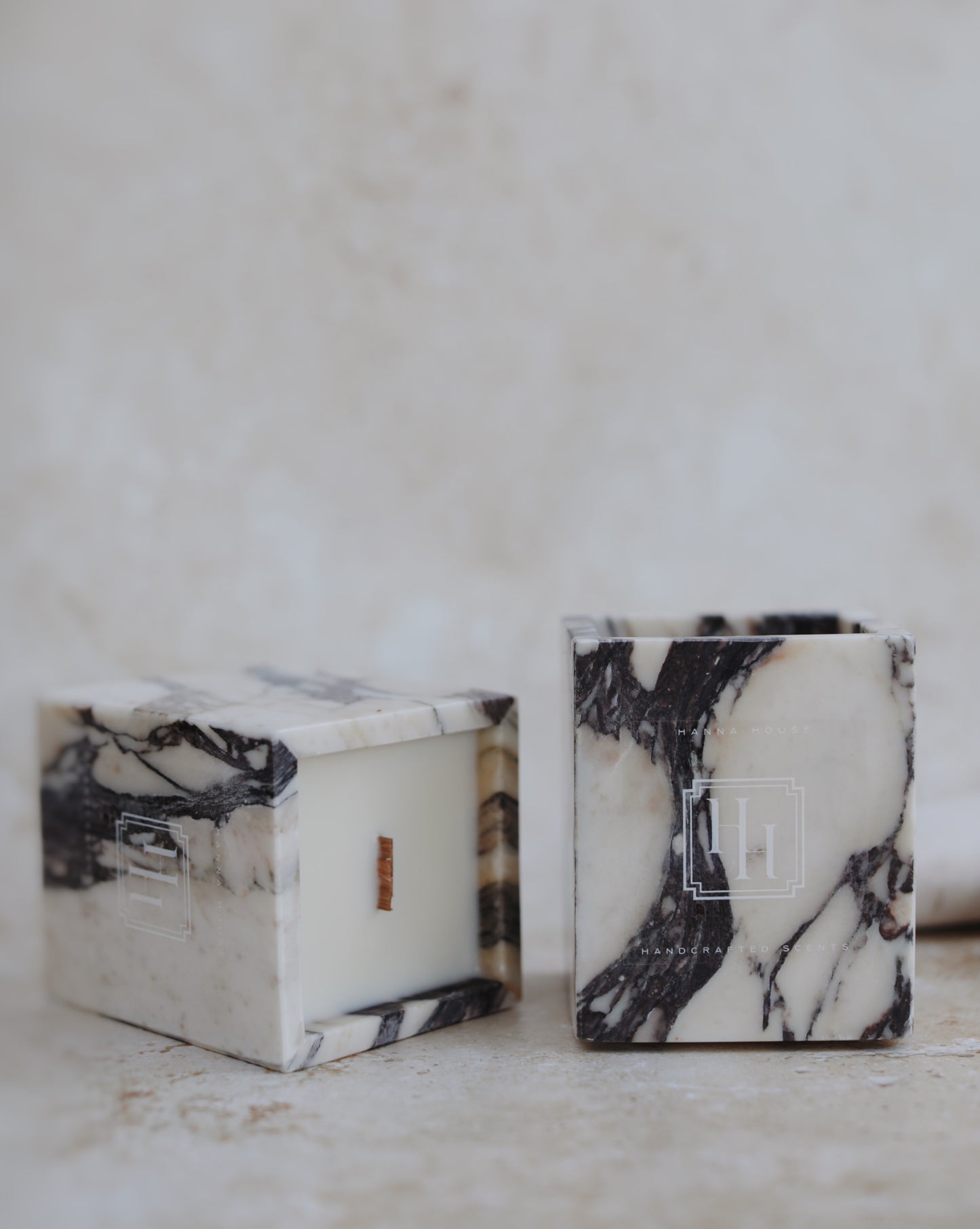 ITALIAN CALACATTA VIOLET MARBLE SQUARE CANDLE