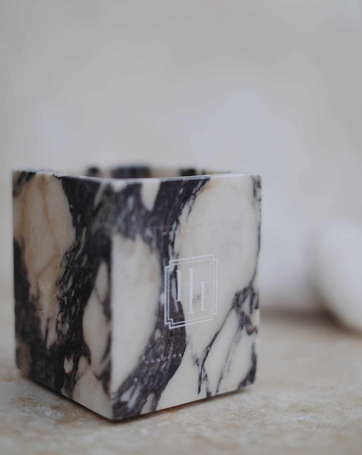 ITALIAN CALACATTA VIOLET MARBLE SQUARE CANDLE