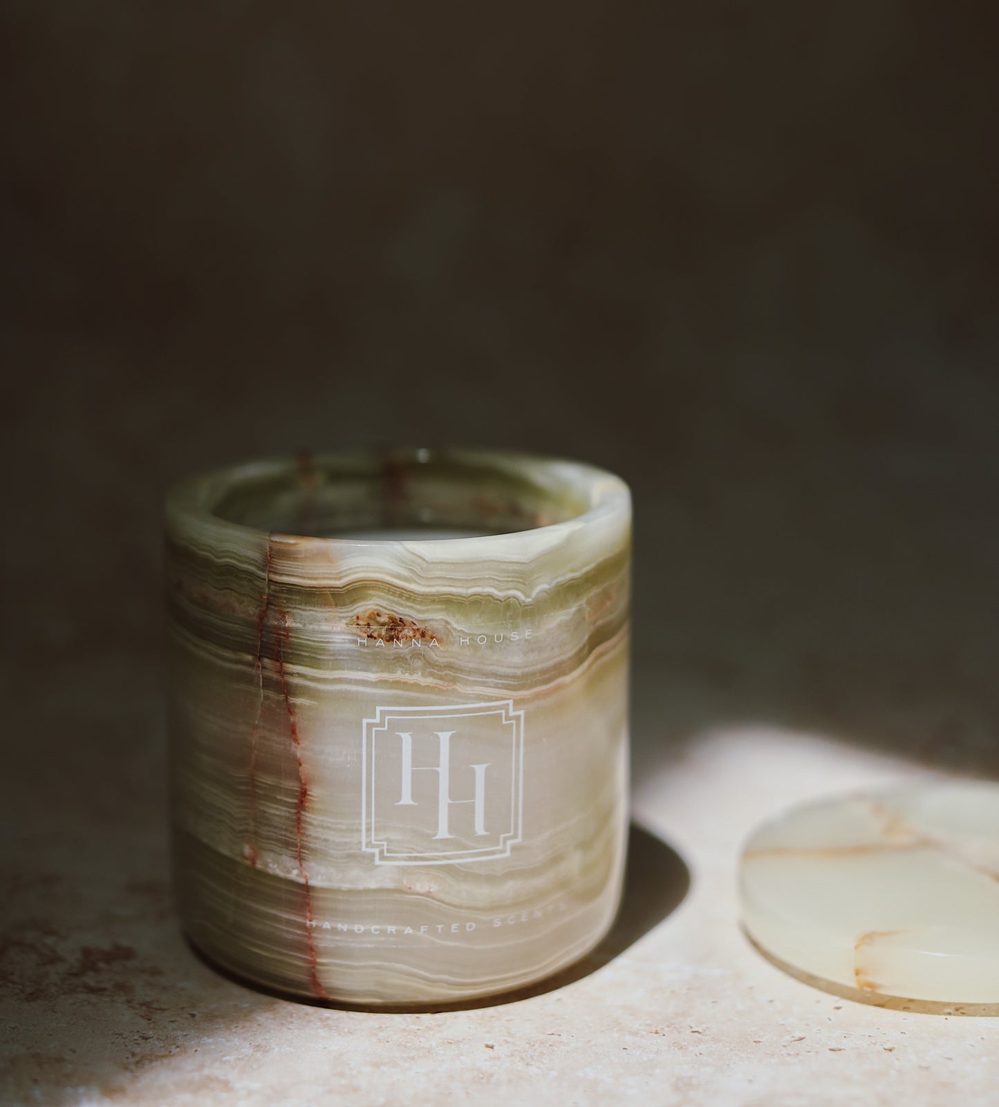 NATURAL ONYX HOLDER + INSERT